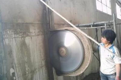 论建筑物拆除的原则与技术实践
