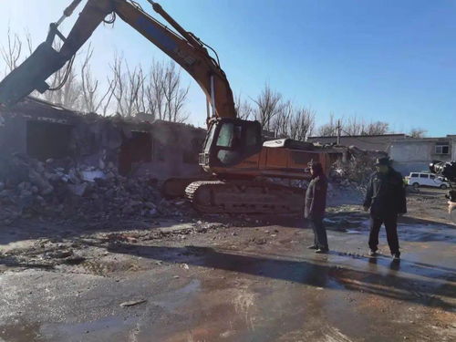 大兴街道依法拆除违建，清理面积达1444平方米